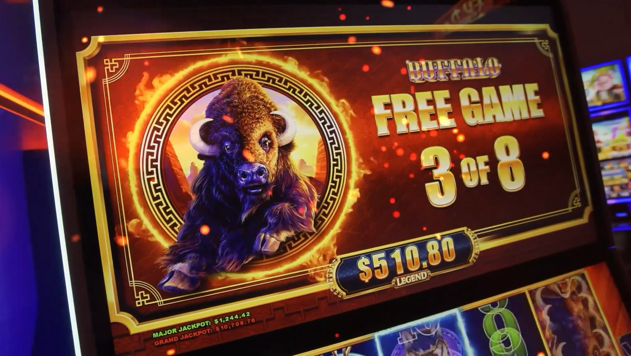 hero-background-Aristocrats-3